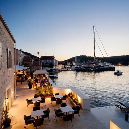 Marshal Heritage Otel Vis