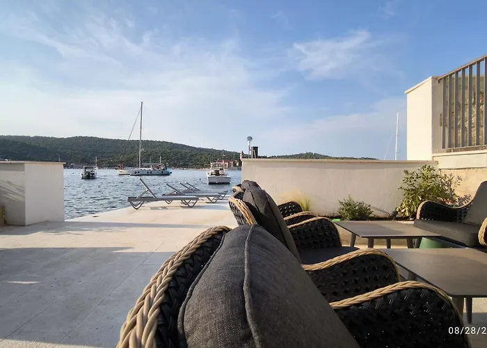 Marshal Heritage Hotel