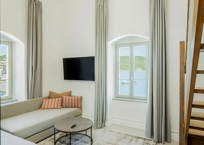 Hotel Marshal Heritage Vis