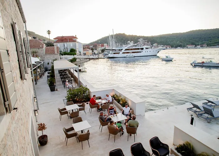 Marshal Heritage Hotel 4*