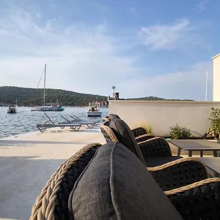 Marshal Heritage Hotel