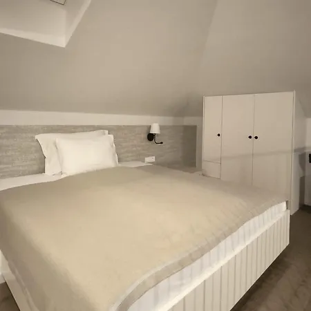 Hotel Marshal Heritage Vis