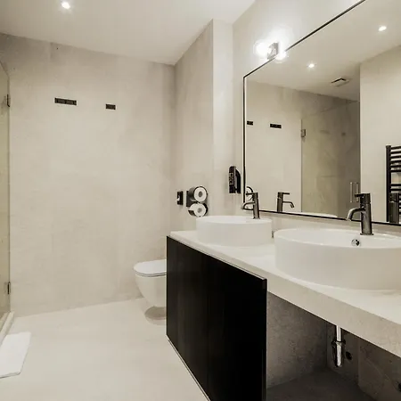 Marshal Heritage Hotel