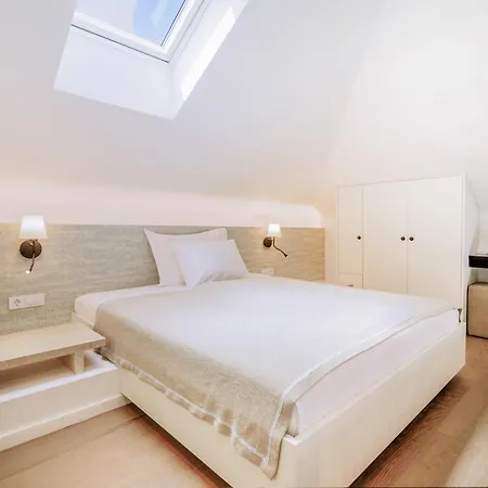 Marshal Heritage Hotel Vis