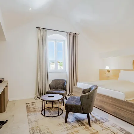 Hotel Marshal Heritage