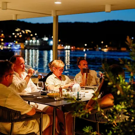 Marshal Heritage Hotel 4*