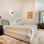 Hotel Marshal Heritage Vis