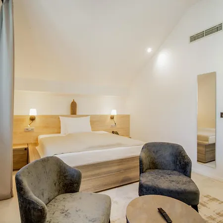 Marshal Heritage Hotel 4*