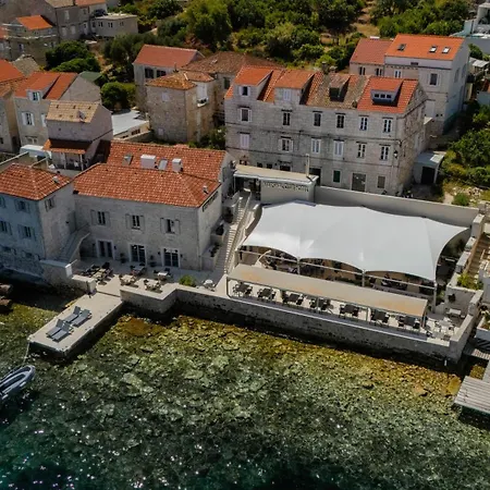 Marshal Heritage 4* 비스