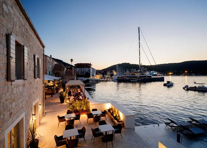 Marshal Heritage Hotel Vis